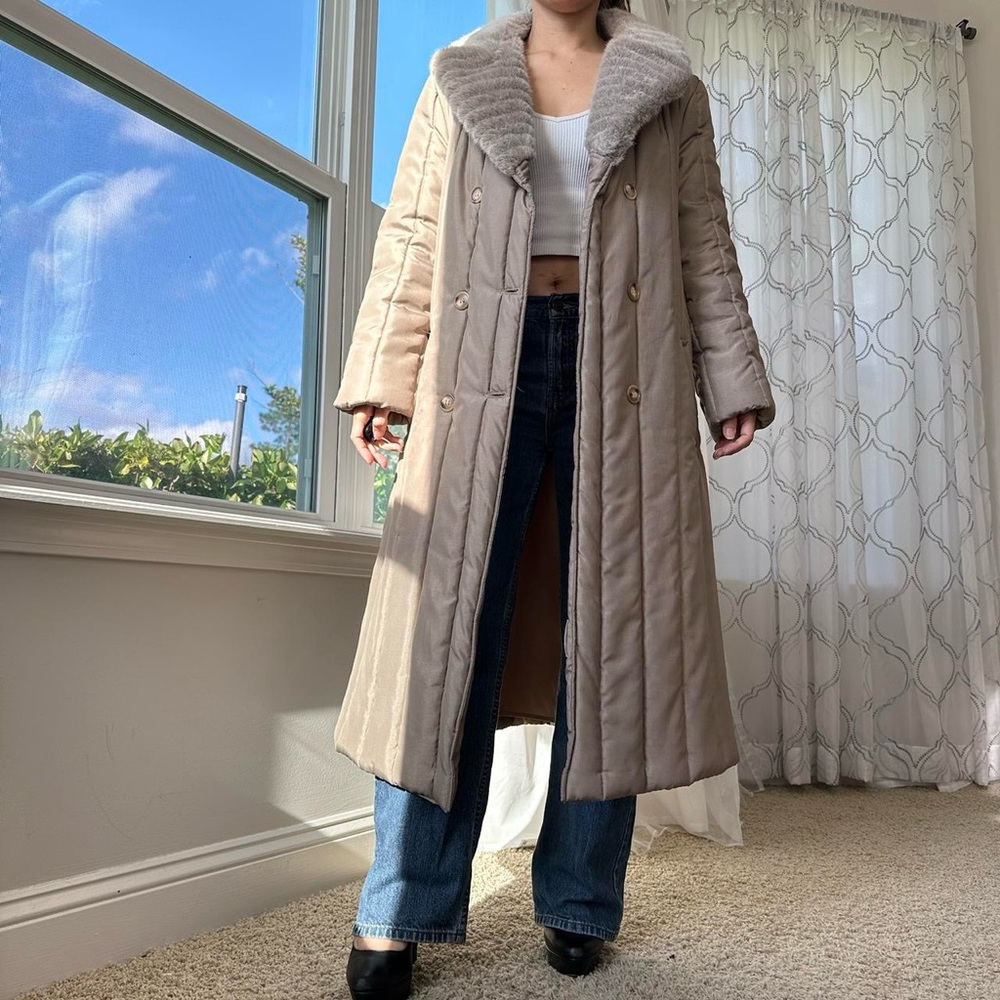 VTG Minimalist Puffer Coat